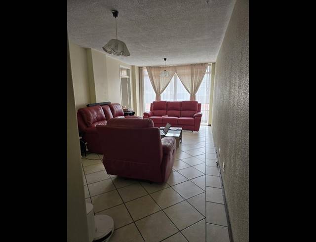 2 BEDROOM APARTMENT FOR SALE IN SUNNYSIDE